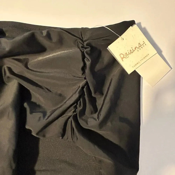 Raisins curve NWT black Keiora swimsuit bottoms size 22W - Picture 8 of 11